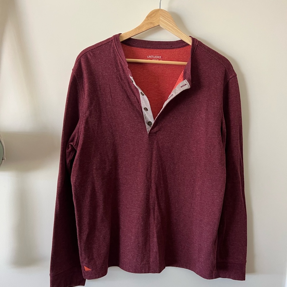 UNTUCKit Henley
